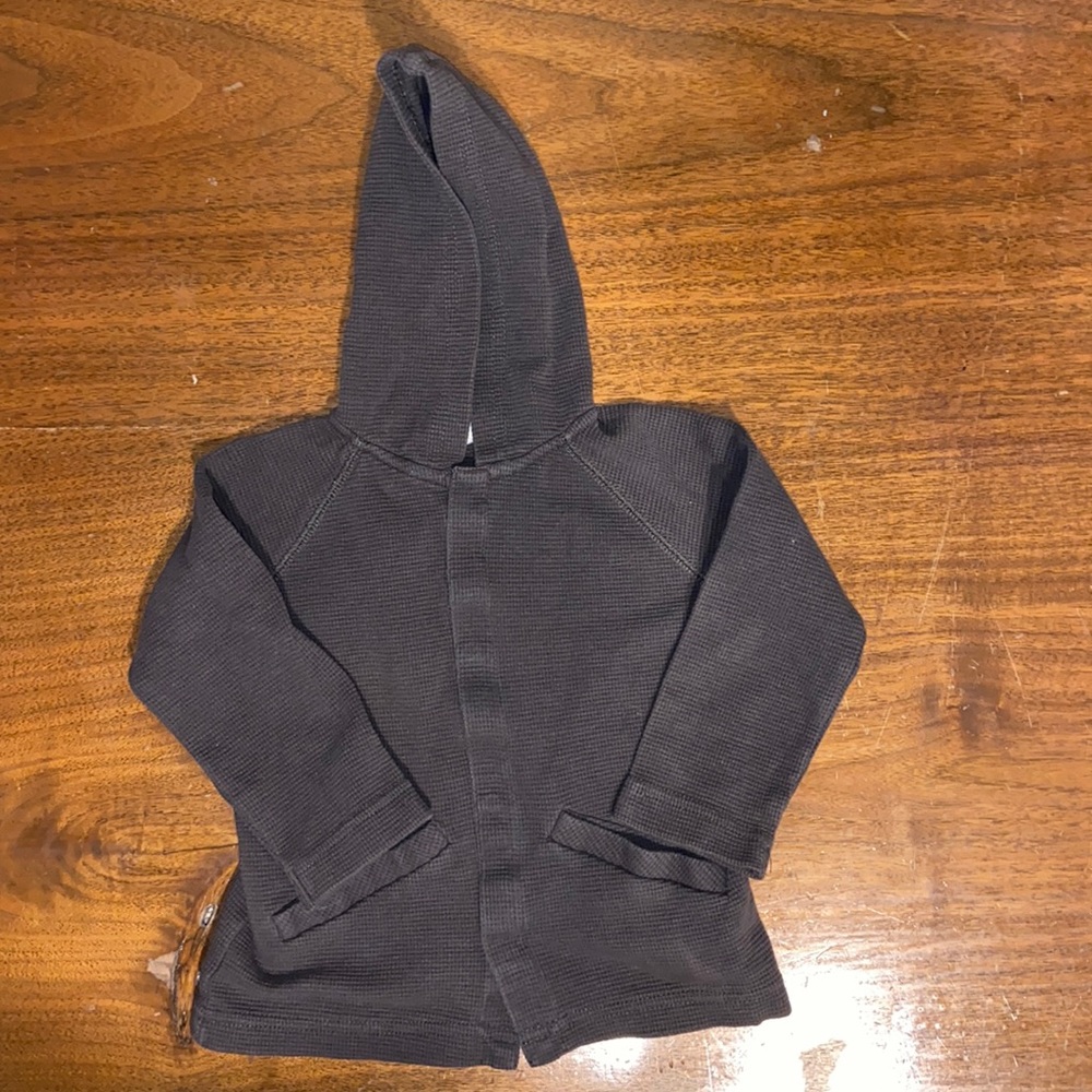Kate Quinn hooded shirt